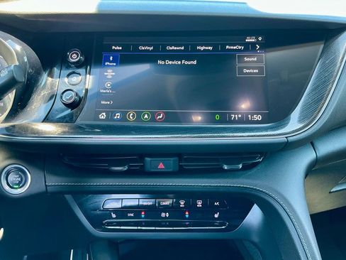 Used 2022 Buick Envision Essence w/ Technology Package II FWD image 37