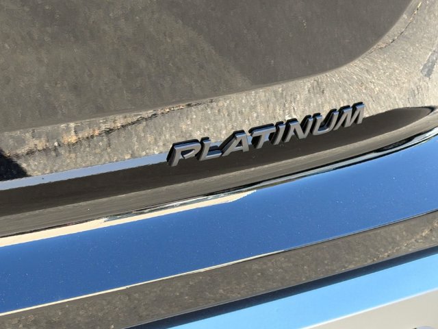 Certified 2025 Nissan Pathfinder Platinum w/ Black Appearance Package FWD image 6