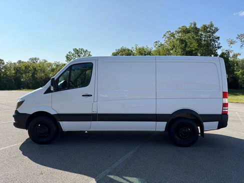 Used 2016 Mercedes-Benz Sprinter 2500 w/ Convenience Package image 6
