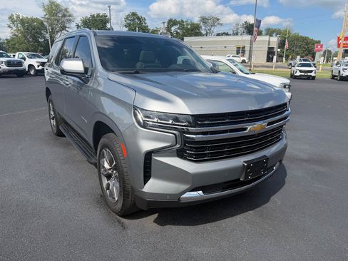 Used 2024 Chevrolet Tahoe LT w/ LT Signature Package AWD/4WD image 6