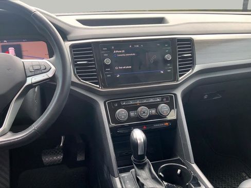 Used 2021 Volkswagen Atlas SEL FWD image 7