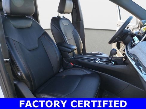 Certified 2023 Jeep Compass Latitude AWD/4WD image 11