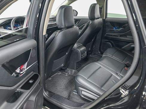 Used 2025 Lincoln Corsair Grand Touring w/ Equipment Group 301A image 27