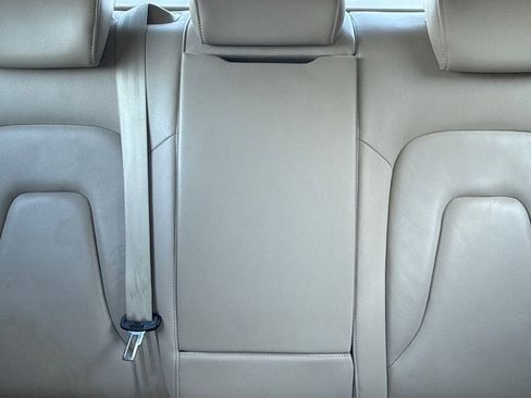 Used 2009 Audi A4 2.0T Premium Plus image 19