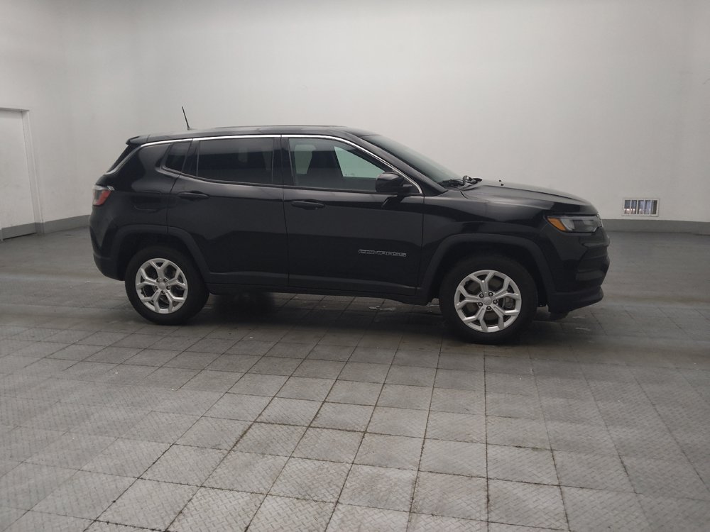 Used 2024 Jeep Compass Sport AWD/4WD image 11