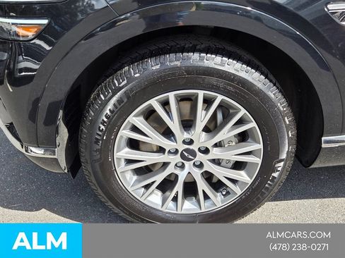 Used 2025 Genesis GV80 2.5T Standard AWD/4WD image 3