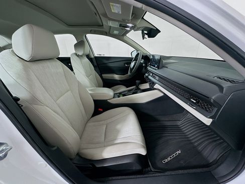 Used 2023 Honda Accord EX image 29