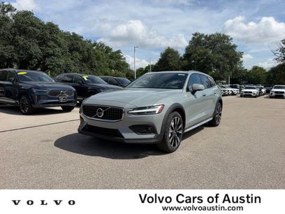 New 2026 Volvo V60 B5 Cross Country Ultra w/ Climate Package