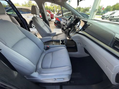 Used 2019 Honda Odyssey EX image 13