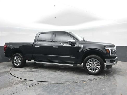 Used 2025 Ford F150 Lariat w/ Equipment Group 501A Mid AWD/4WD image 8