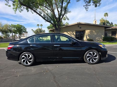 Used 2016 Honda Accord EX-L image 3