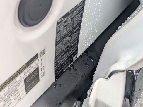 Used 2024 Jaguar F-PACE R-Dynamic S image 24