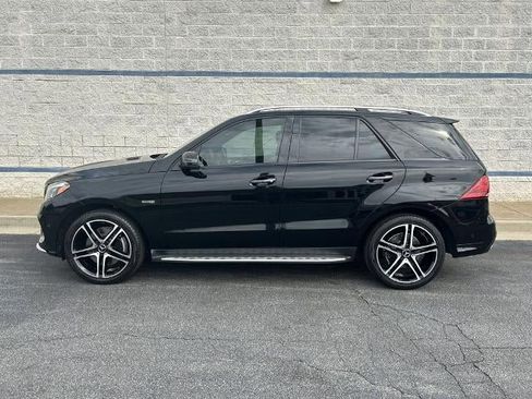 Used 2019 Mercedes-Benz GLE 43 AMG 4MATIC image 4