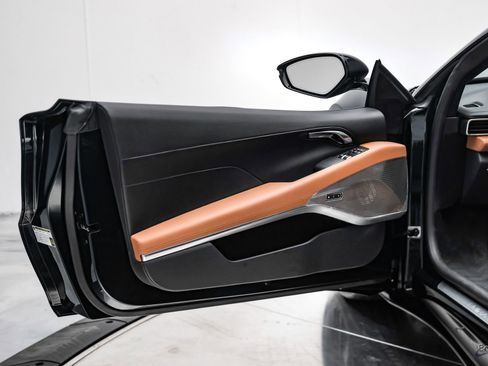 Used 2025 Lotus Emira RWD image 84