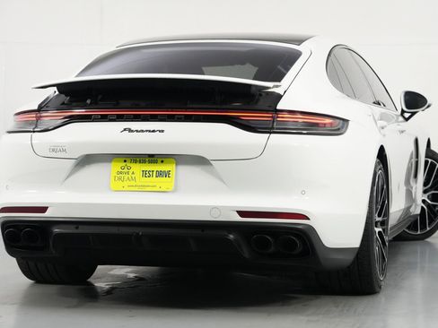 Used 2023 Porsche Panamera Platinum Edition w/ Smoking Package image 5