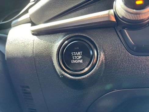 Used 2023 MAZDA MAZDA3 s FWD image 28