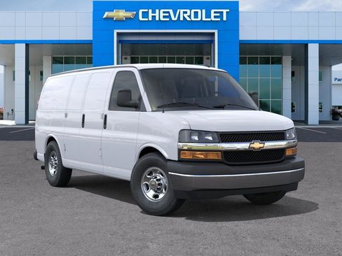 New 2026 Chevrolet Express 2500 w/ Driver Convenience Package RWD image 7