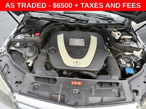 Used 2011 Mercedes-Benz C 300 Sedan image 11