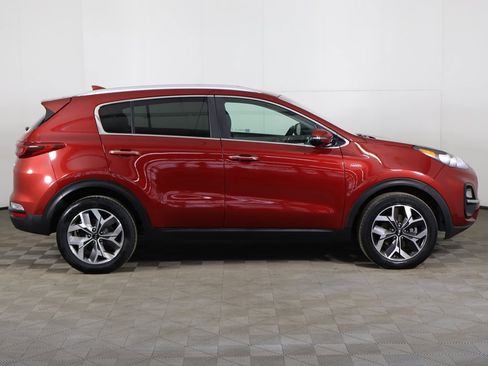 Used 2020 Kia Sportage EX image 17
