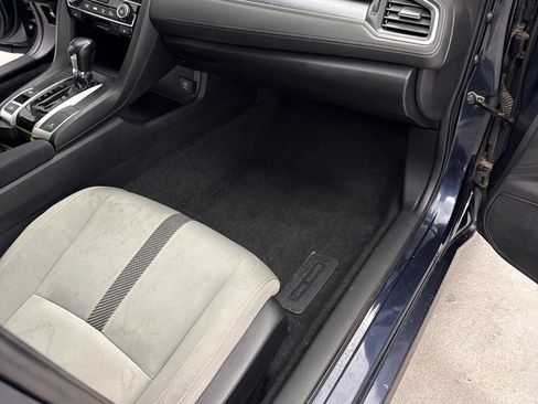 Used 2018 Honda Civic EX-T image 28