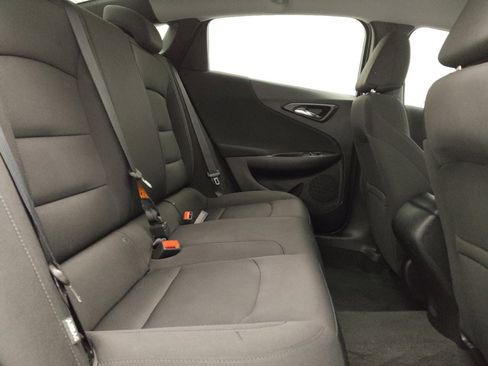 Used 2019 Chevrolet Malibu LS image 19