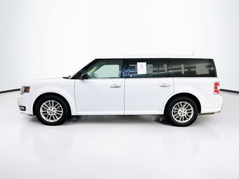 Used 2017 Ford Flex SEL w/ Equipment Group 202A AWD/4WD image 4