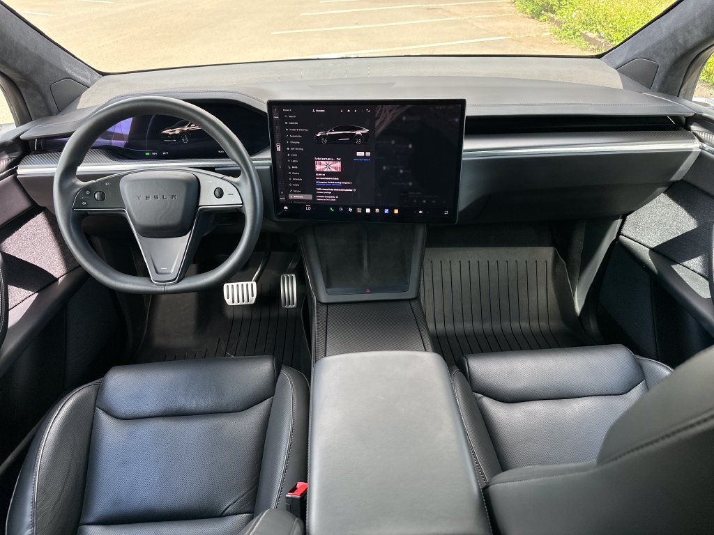 Used 2023 Tesla Model X Plaid AWD/4WD image 13