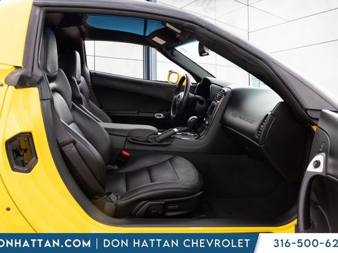 Used 2012 Chevrolet Corvette Coupe w/ 2LT Preferred Equipment Group RWD image 16