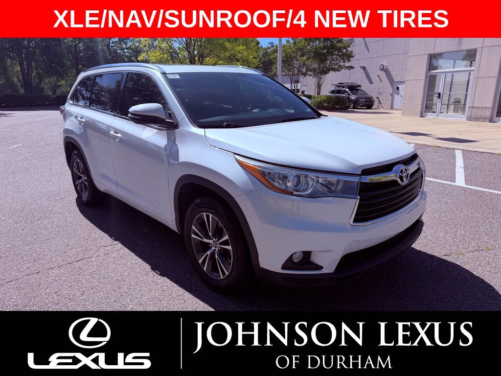 Used 2016 Toyota Highlander XLE FWD image 1