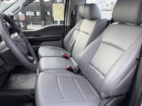 Used 2025 Ford F250 XLT image 8