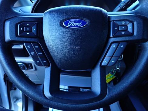 Used 2018 Ford F150 XL w/ Equipment Group 101A Mid AWD/4WD image 14
