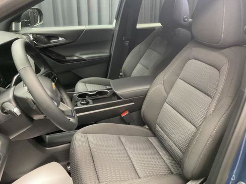 New 2026 Chevrolet Equinox LT image 11