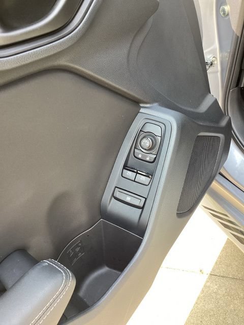 Used 2025 Toyota GR86 Premium w/ ALL Weather Mat Package (TMS) RWD image 6