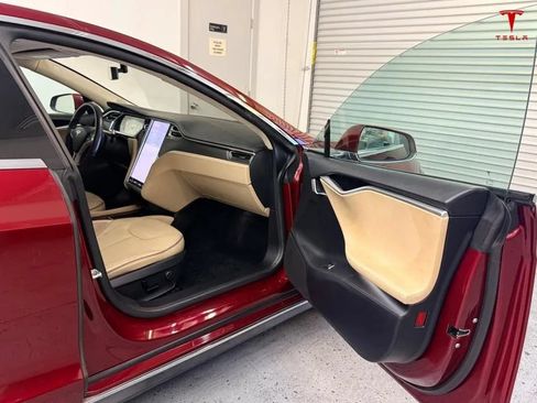 Used 2012 Tesla Model S Signature Performance RWD image 21