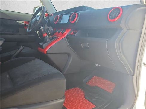 Used 2012 Scion xB image 21