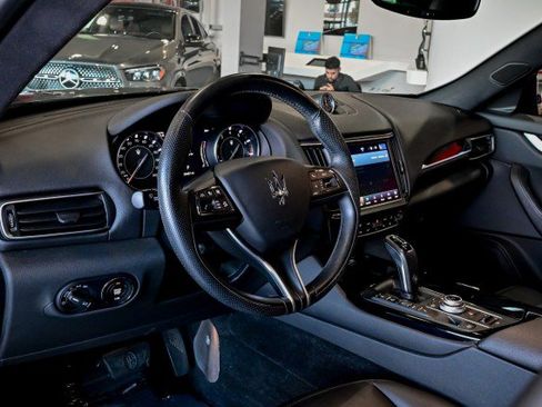 Used 2022 Maserati Levante GT image 55