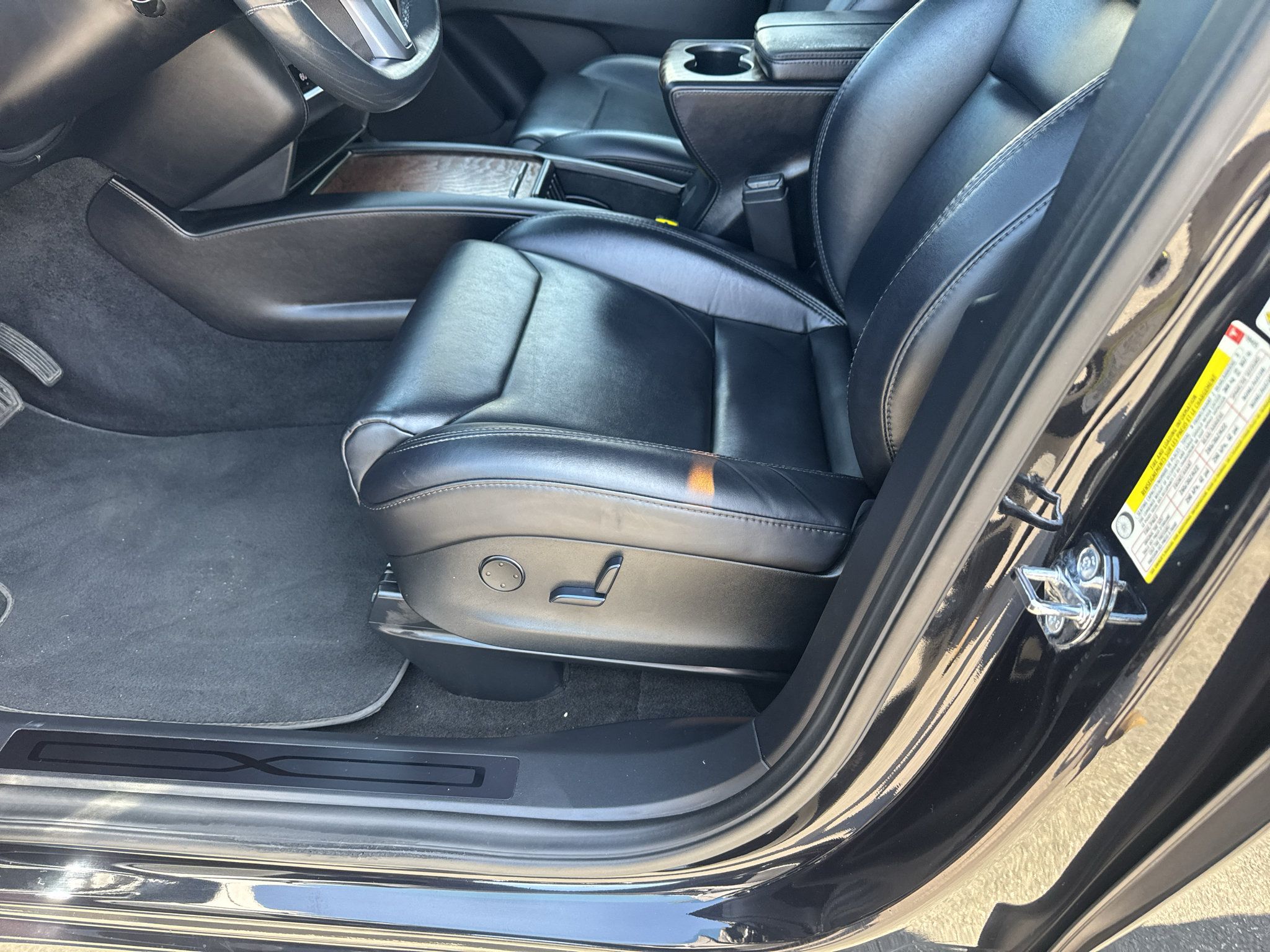 Used 2018 Tesla Model X 100D AWD/4WD image 8