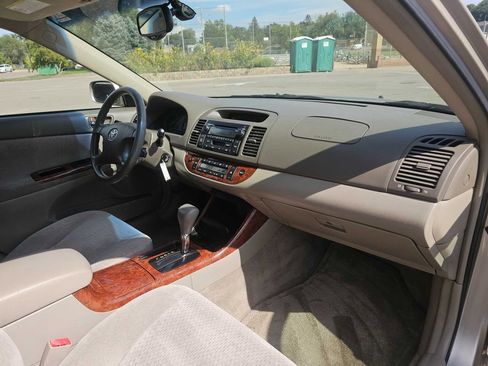 Used 2002 Toyota Camry LE image 39