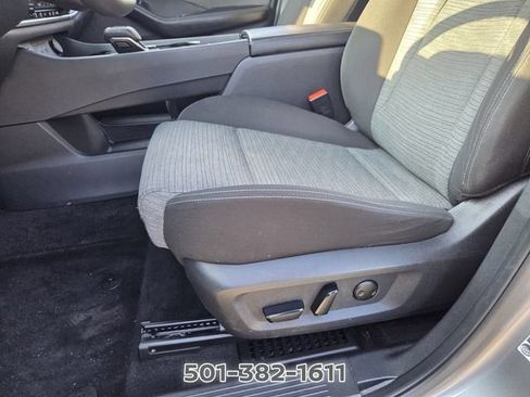 Used 2023 Nissan Rogue SV FWD image 10