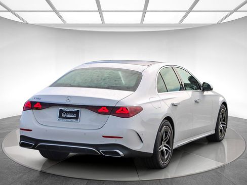 New 2026 Mercedes-Benz E 350 Sedan image 4