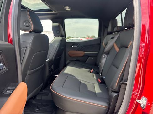 New 2026 GMC Canyon AT4 w/ Technology Plus Package AWD/4WD image 11