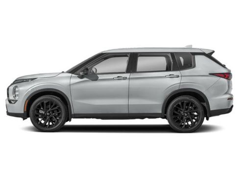Used 2024 Mitsubishi Outlander SE Black Edition AWD/4WD image 3
