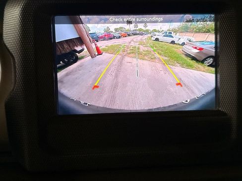 Used 2023 Jeep Wrangler Unlimited w/ Cold Weather Group AWD/4WD image 14