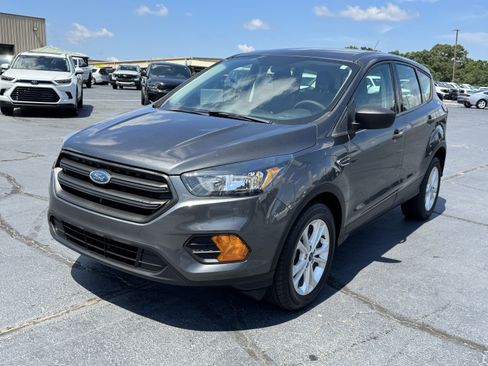Used 2019 Ford Escape S FWD image 2