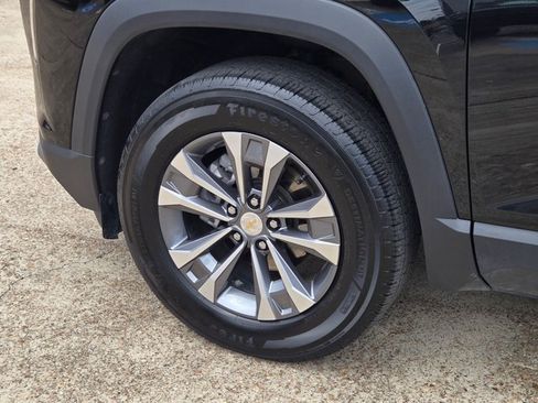 Used 2025 Chevrolet Equinox LT FWD image 23