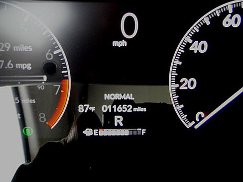 Certified 2025 Honda HR-V EX-L image 42