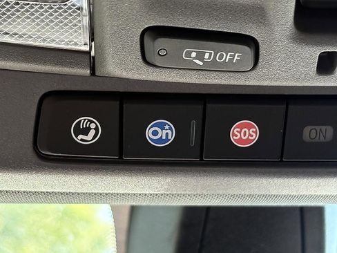 Used 2020 Chevrolet Silverado 1500 LT w/ All-Star Edition image 22