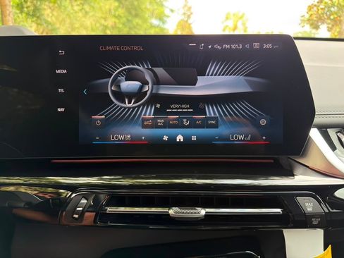 New 2026 BMW X1 xDrive28i w/ Technology Package AWD/4WD image 20