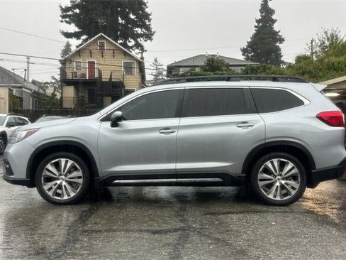 Used 2021 Subaru Ascent Limited w/ Technology Package image 7