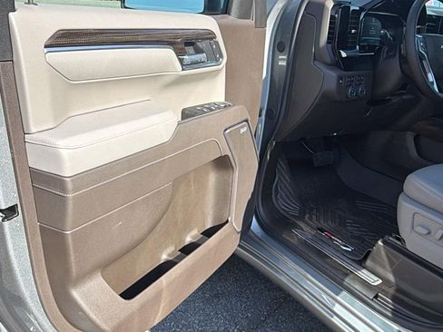 New 2026 Chevrolet Silverado 1500 RST w/ RST All Star Premium Package AWD/4WD image 11